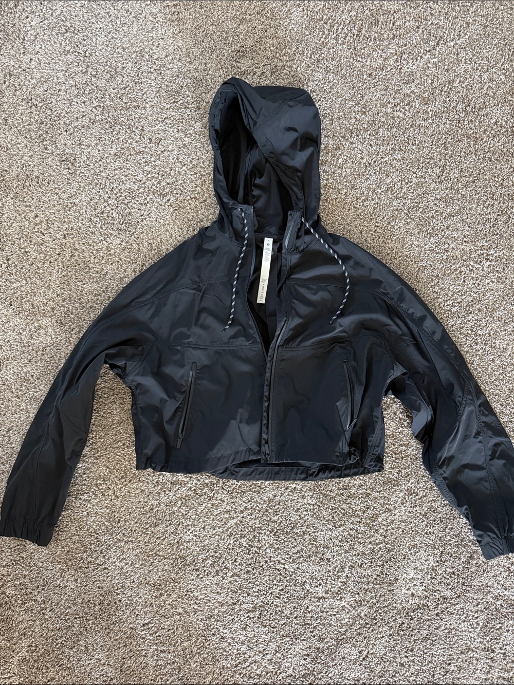 Lululemon Cropped Hooded Windbreaker Jacket - Black